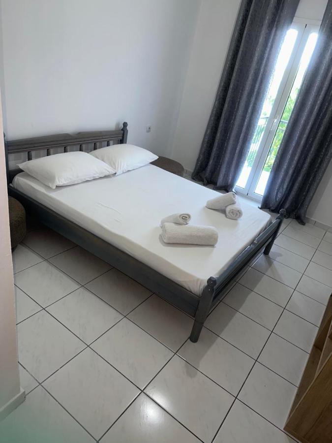 Pergiali Sea View Apartment นีดรี ภายนอก รูปภาพ